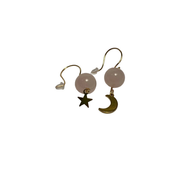 Cercei din sfere cuarț roz (10 mm) cu lună și stea